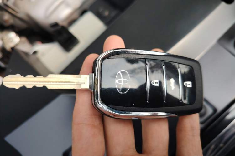 Used Toyota YARiS L Zhi Xuan 2020 X-Trail X 1.5L CVT Leading Edition
