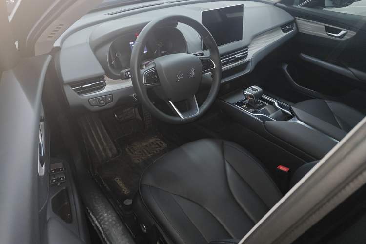 Used Hongqi E-QM5 2024 610 km PLUS Driver Seat