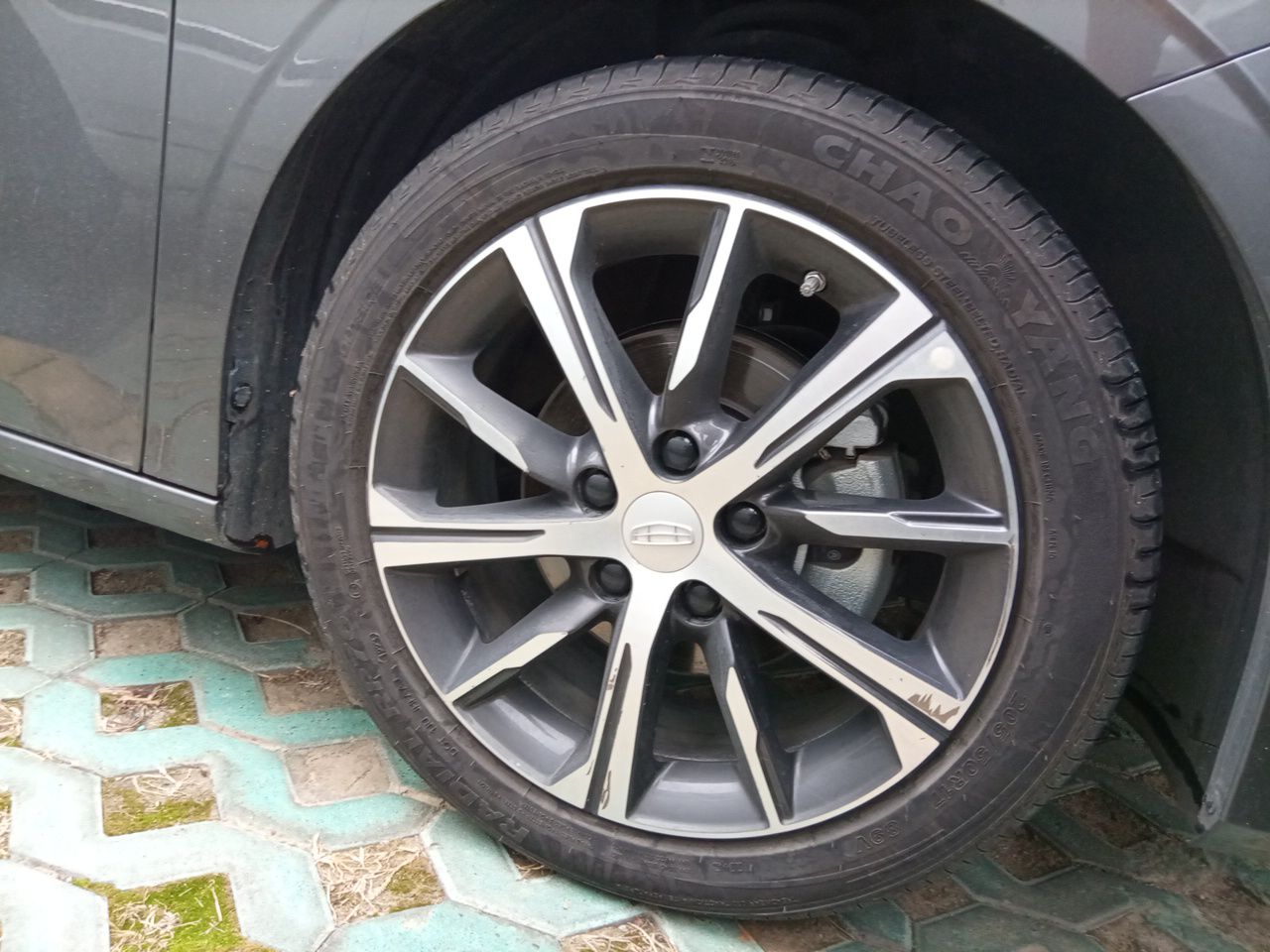 Geely Auto Emgrand 2023 4th Generation Champion Edition 1.5L CVT Prestige Model — снимка 8