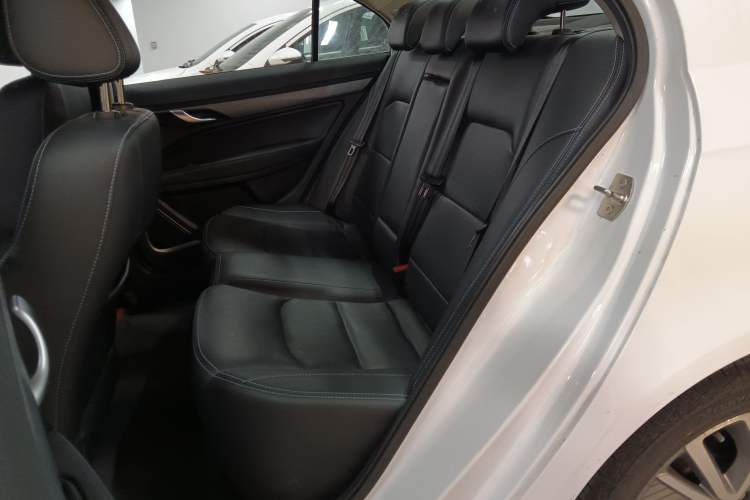 Used Geely Auto Emgrand New Energy 2018 EV450 Ambition Model
