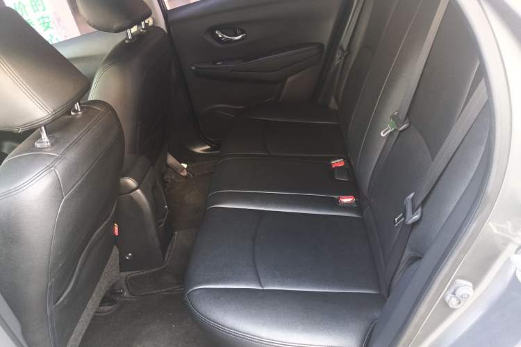 Used Nissan Lannia 2016 1.6L CVT Cool Edition
