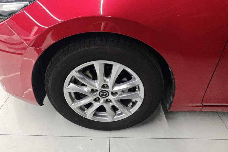 Used Mazda 3 Axela 2017 Hatchback 1.5L Automatic Comfort Model Emission Standard China V