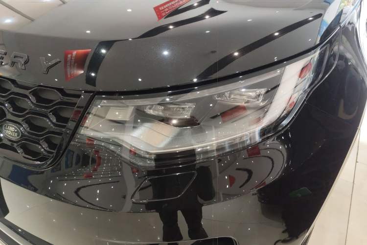 Used Land Rover Discovery 2021 360 PS R-Dynamic S Left Front Headlight