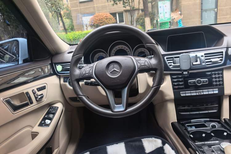 Used Mercedes-Benz E-Class 2015 Restyled E 260 L Sport Edition
