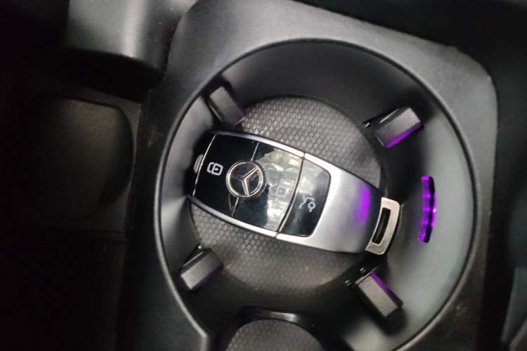 Used Mercedes-Benz E-Class 2022 Updated E 300 L Luxury Edition
