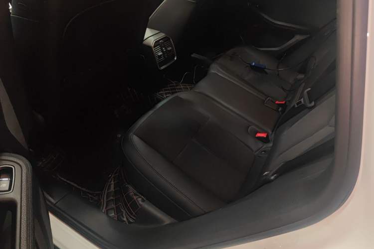 Used Porsche Macan 2018 Macan 2.0T
