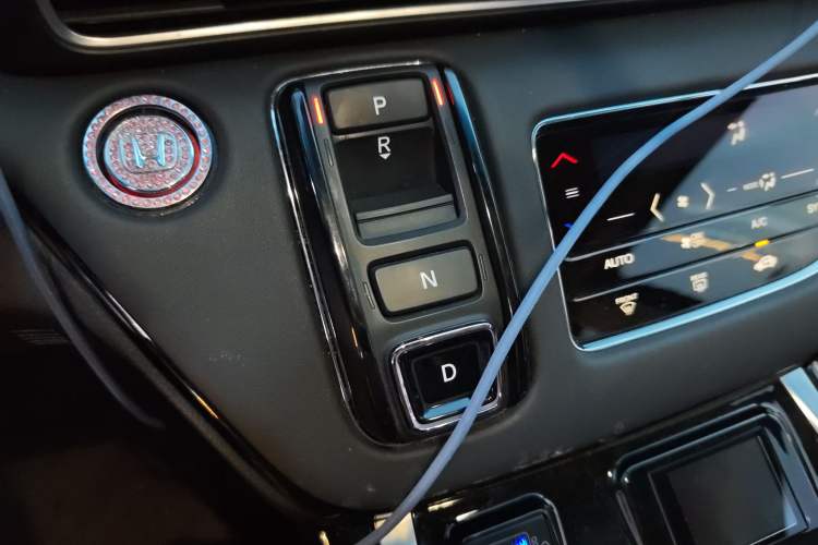 Used Honda Elysion 2022 2.0L eHEV Comfort Version
