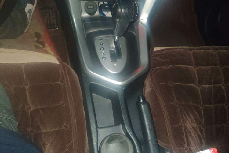 Used Venucia T70 2015 2.0L CVT Smart Edition