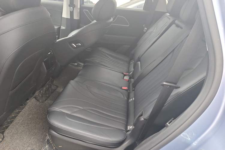 Used Chery Fengyun T9 2024 120 Long-Range Flagship Version 7 Seats Ternary Lithium Left Rear Seat