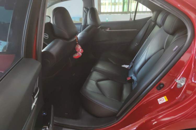 Used Toyota Camry 2018 2.5S Fēngshàng Edition Left Rear Seat