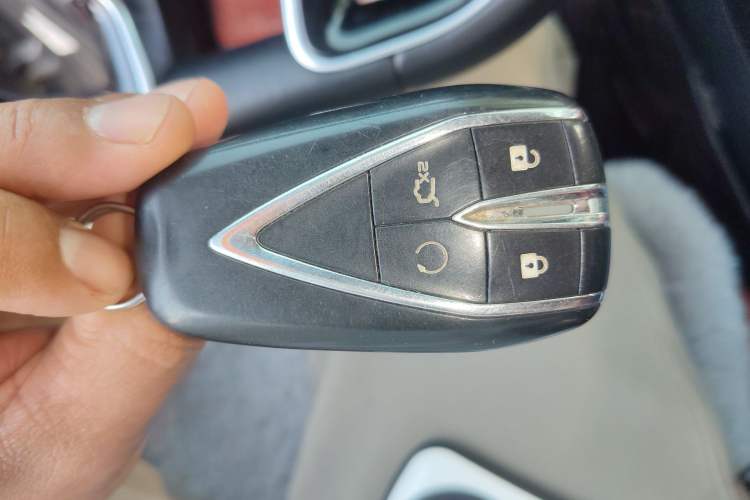 Used CHANGAN CS75 PLUS 2020 1.5T Automatic Luxury Version Vehicle Key