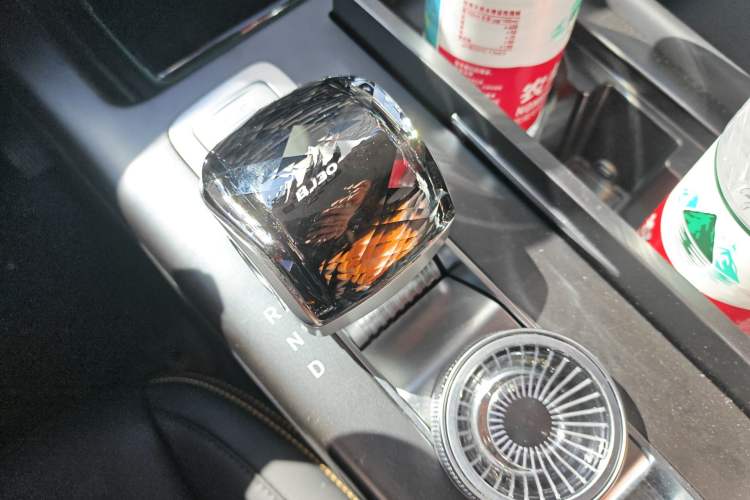 Used BAIC Off-Road BJ30 2024 1.5T Magic Electric Drive Advanced Version Gear Lever