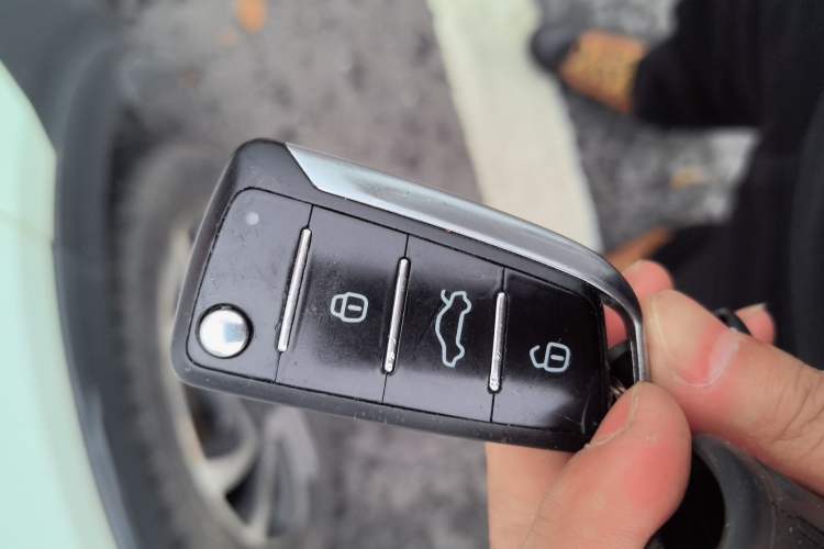 Used JAC Group Refine S3 2016 1.5L CVT Luxury Model Interior 1