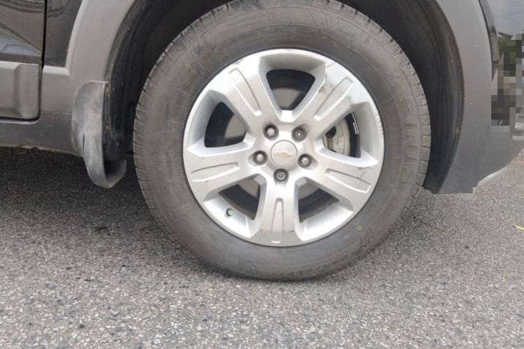 Used Chevrolet Captiva 2015 2.4L Two-Wheel Drive Urban Version 7 Seats