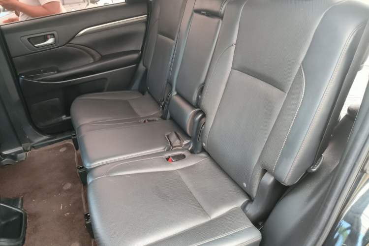 Used Toyota Highlander 2021 2.0T Four-Wheel Drive Prestige Version 7 Seats
