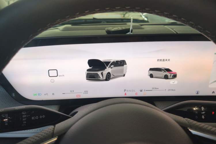 Used Buick GL8 2025 Lu Zun Deluxe Edition