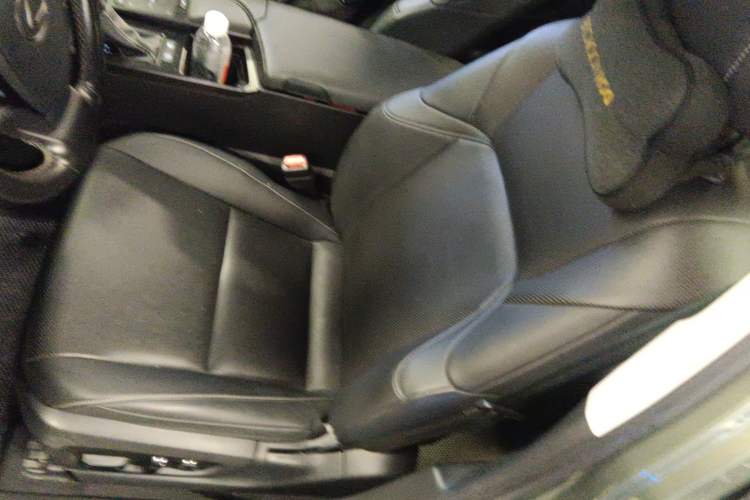 Used Lexus ES 2020 300h Premier Edition