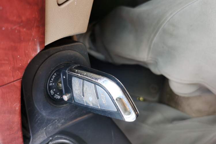 Used Roewe 350 2012 1.5L Automatic New Year Special Value Edition