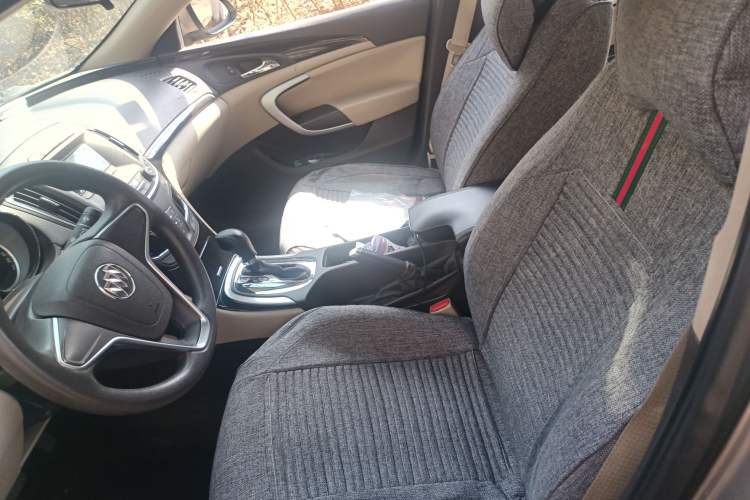 Used Buick Regal 2015 2.0L Leading Fashion Edition