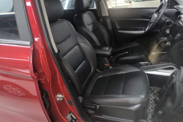 Used CHANGAN CS35 2016 1.6L Automatic Luxury Model China V Standard Right Front Seat