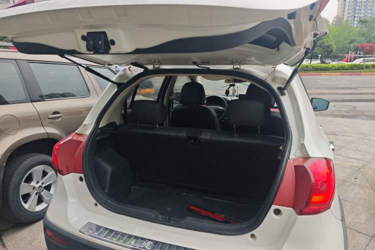 Used Haval H1 2015 1.5L Manual Luxury Model
