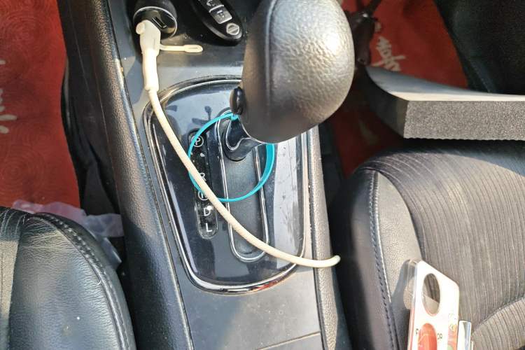 Used Nissan Tiida 2014 1.6L CVT Smart Model Gear Lever