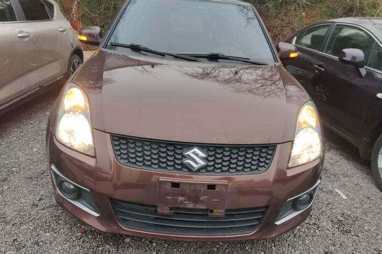 Used Suzuki Swift 2014 1.5L Automatic Fashion Edition
