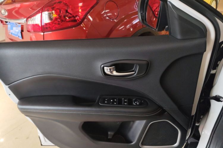 Used Jeep Compass 2017 200T Automatic Family Edition