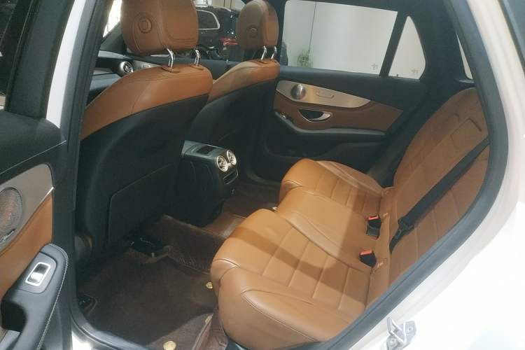 Used Mercedes-Benz GLC 2020 Facelifted GLC 260 L 4MATIC Dynamic Edition
