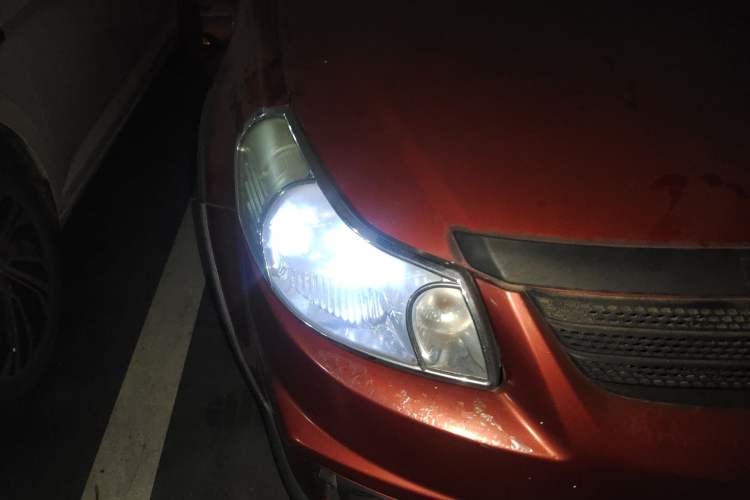 Used Suzuki SX4 2010 Hatchback 1.6L Manual Champion Limited Edition
