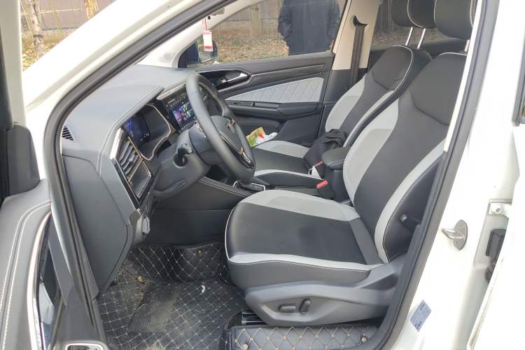 Used Jetta VS7 2023 280TSI Automatic High-Gloss Enjoyment Edition
