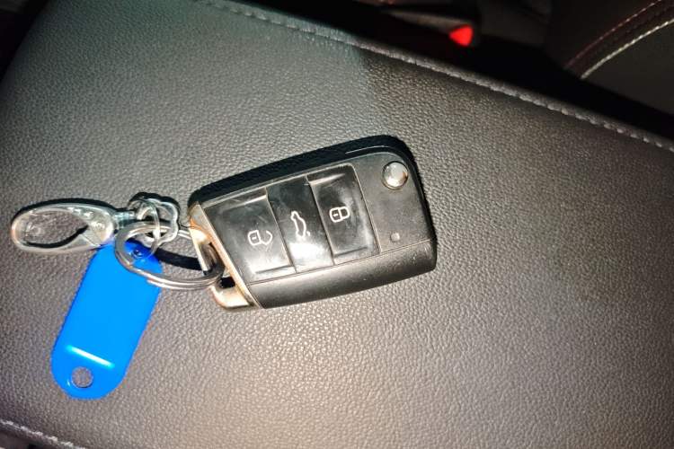 Used Volkswagen Tayron 2020 280TSI Two-Wheel Drive Luxury Connect Edition
