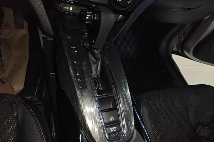 Used Honda XR-V 2017 1.8L EXi CVT Comfort Version