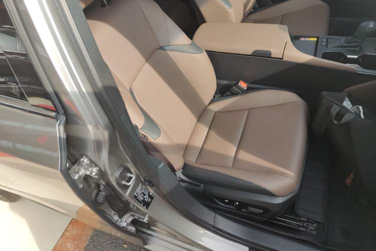 Used Lexus ES 2025 200 Premium Edition