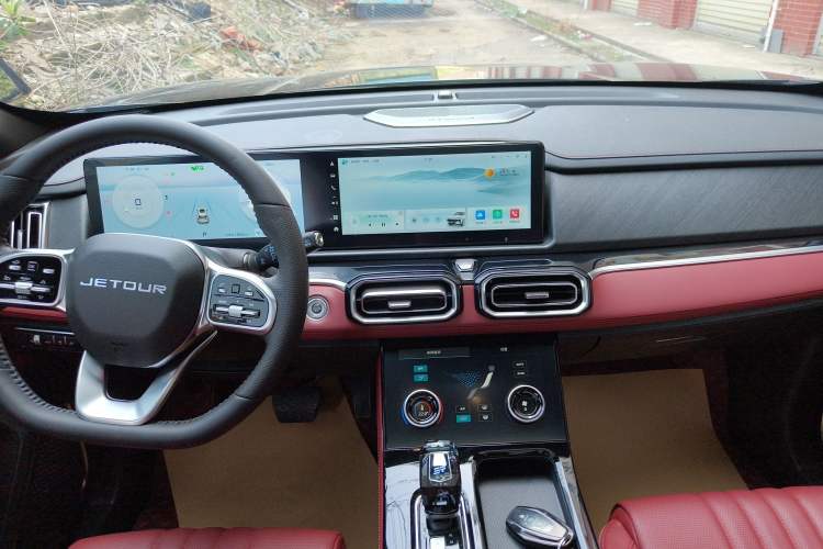 Used JETOUR X70 PLUS 2025 1.5T Luxury Edition 5 Seats