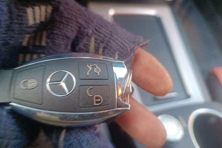 Used Mercedes-Benz GLK-Class 2013 Facelift GLK 300 4MATIC Fashion Edition