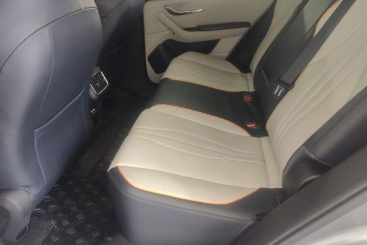 Used BYD Song PLUS New Energy 2021 DM-i 110KM Flagship Model
