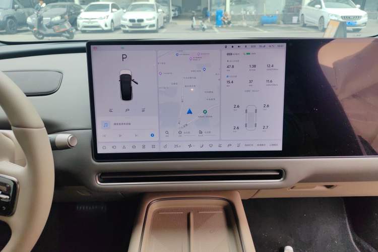 Used Li Auto i6 2025 Model Two-Wheel-Drive Standard Type