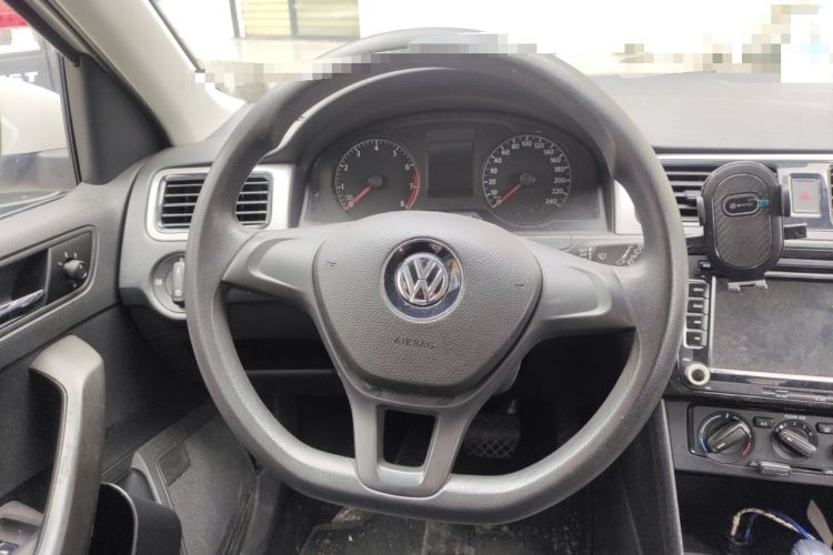 Used Volkswagen Santana 2015 Haval H6 1.6L Automatic Luxury Model
