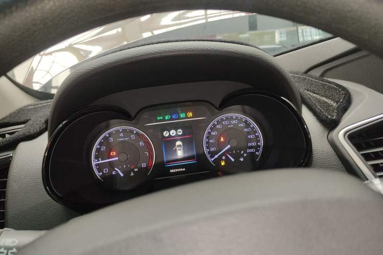 Used Dongfeng Aeolus AX7 2018 Classic 1.4T Manual Elite Model
