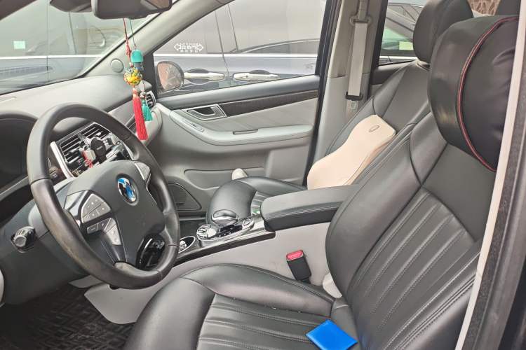 Used Denza 2017 Honor Edition