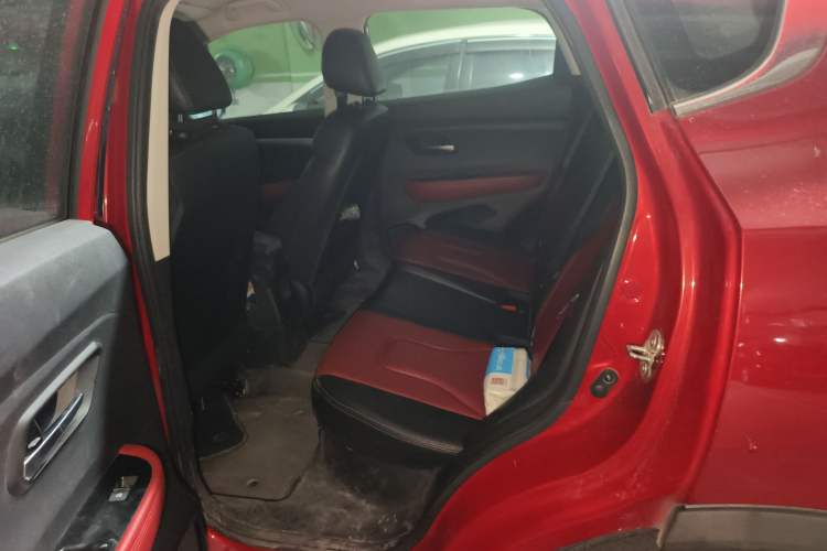 Used Haval H2s 2017 Red-Label 1.5T Dual-Clutch Luxury Model