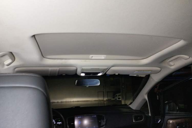 Used Honda Odyssey 2015 Updated Version 2.4L Smart Edition