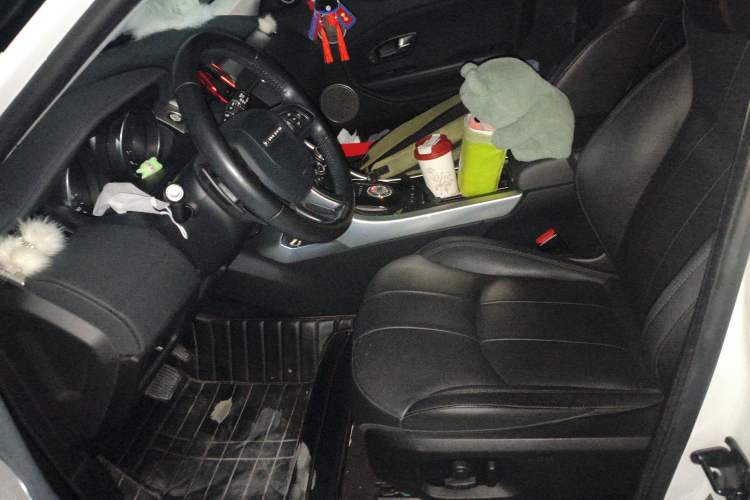 Used Land Rover Range Rover Evoque 2018 240 PS SE Smart Brilliance Edition
