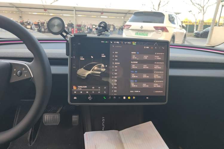 Used Tesla Model 3 2025 Rear-Wheel-Drive Version
