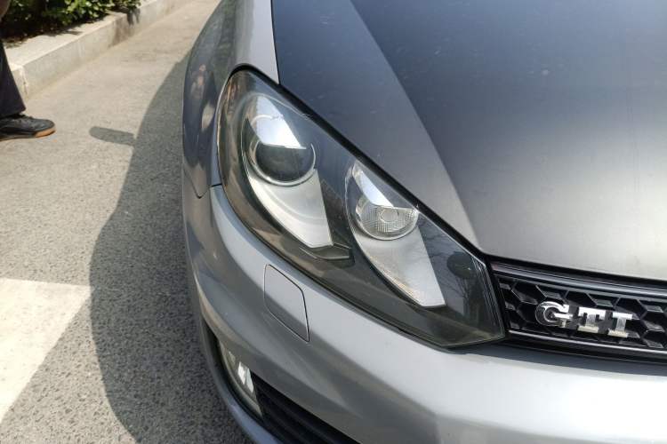 Used Volkswagen Golf GTI 2012 2.0 TSI GTI Right Front Headlight