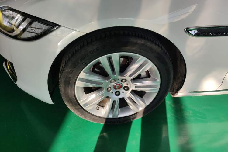 Used Jaguar XFL 2018 XFL 2.0T 250 PS Luxury Edition
