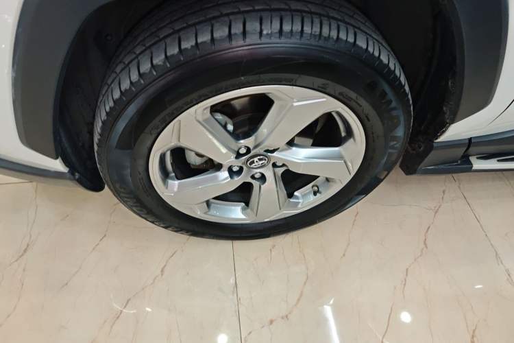 Used Toyota RAV4 2021 2.0L CVT Two-Wheel Drive Fashion Edition
