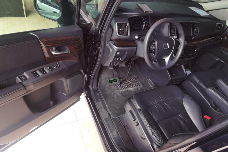 Used Honda Odyssey 2018 2.4L Luxury Edition
