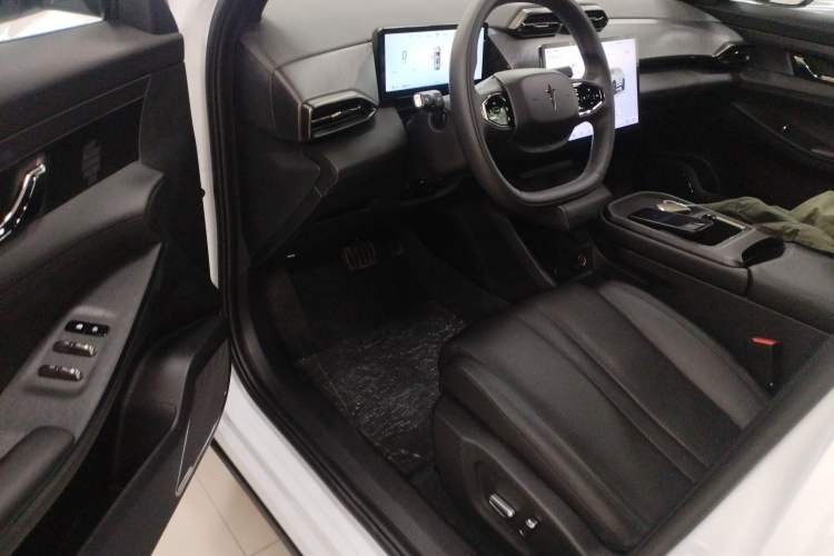 Used HEDMOS 06 2025 Model 520km